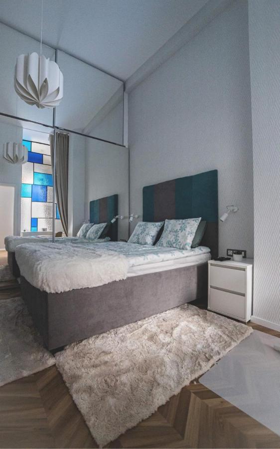 Luxury Gold 2 Bedroom Apartment บูดาเปสต์ ภายนอก รูปภาพ