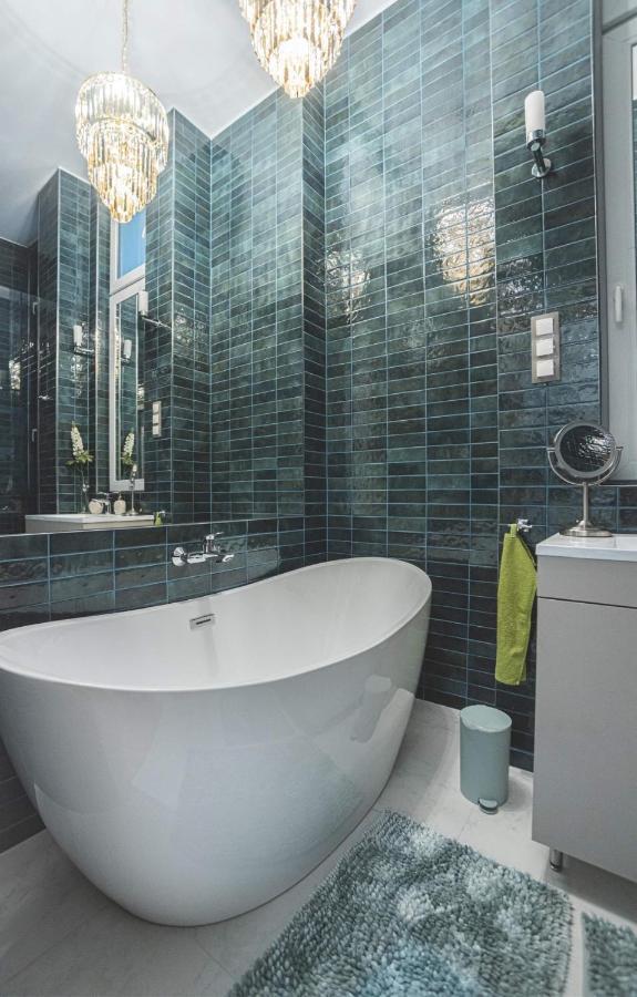 Luxury Gold 2 Bedroom Apartment บูดาเปสต์ ภายนอก รูปภาพ