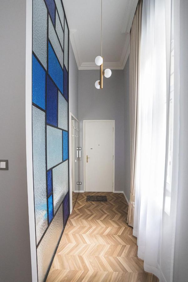 Luxury Gold 2 Bedroom Apartment บูดาเปสต์ ภายนอก รูปภาพ
